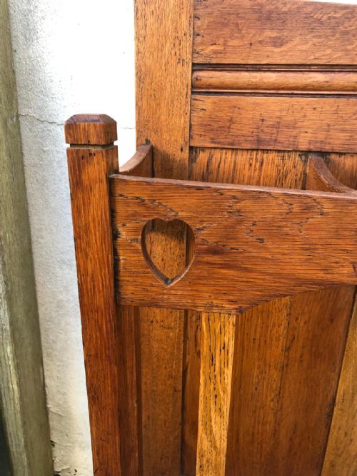 AN ART'S AND CRAFTS OAK STICK STAND ATT TO SHAPLAND AND PETTER - ADDITIONAL PHOTO 4