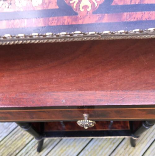 AN ANTIQUE FRENCH MARQUETRY AND AMBOINA MUSIC STAND CABINET - ADDITIONAL PHOTO 9
