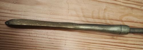 A REGENCY BRASS AND STEEL COLLECTION OF FIRE IRONS - ADDITIONAL PHOTO 9