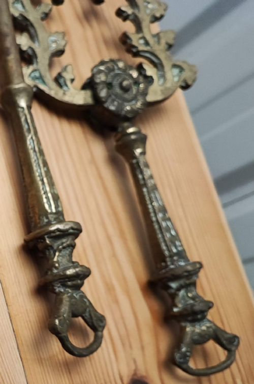 A REGENCY BRASS AND STEEL COLLECTION OF FIRE IRONS - ADDITIONAL PHOTO 13