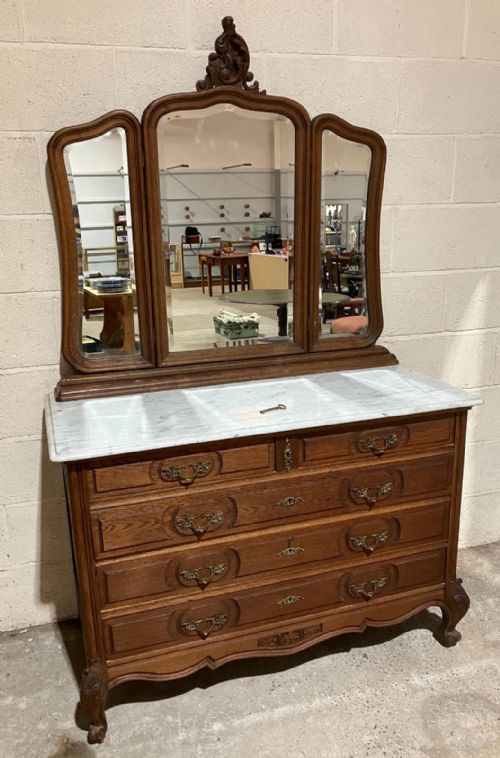 an antique french carved oak marble topped dressing table - CATEGORY: ANTIQUE DRESSING TABLES - DATED 19TH CENTURY
