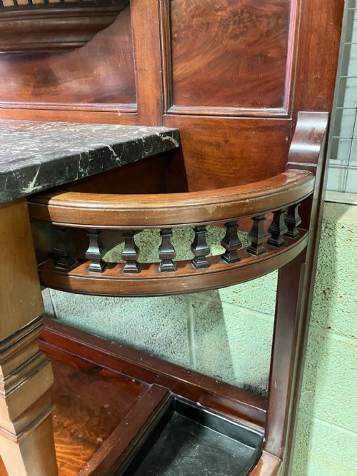 A FINE VICTORIAN MAHOGANY HALLSTAND - ADDITIONAL PHOTO 11