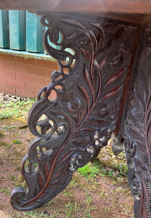 AN ANTIQUE ANGLO INDIAN HARDWOOD OCCASIONAL OR LAMP TABLE - ADDITIONAL PHOTO 2