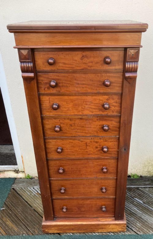 a quality william iv mahogany wellington chest of drawers - CATEGORY: ANTIQUE CHEST OF DRAWERS - DATED 19TH CENTURY