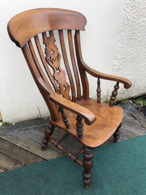 A FINE VICTORIAN LATHE BACK LARGE SCALE KITCHEN ARMCHAIR - ADDITIONAL PHOTO 1