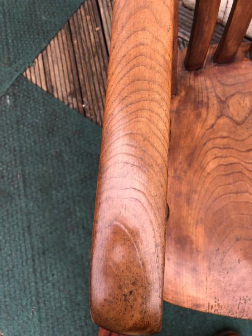 A FINE VICTORIAN LATHE BACK LARGE SCALE KITCHEN ARMCHAIR - ADDITIONAL PHOTO 5