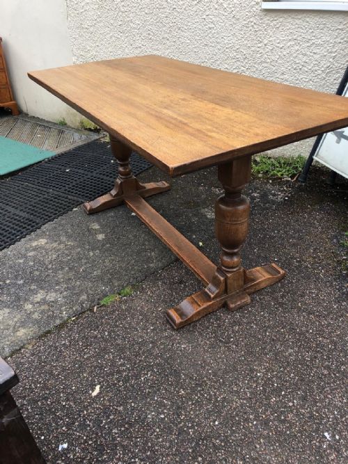 ANTIQUE OAK REFECTORY DINING TABLE - ADDITIONAL PHOTO 4