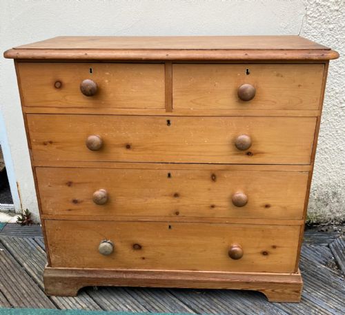 antique pine chest of drawers - CATEGORY: ANTIQUE CHEST OF DRAWERS - DATED VICTORIAN