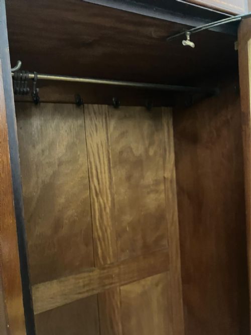 AN ANTIQUE INLAND MAHOGANY 2 DOOR WARDROBE - ADDITIONAL PHOTO 2