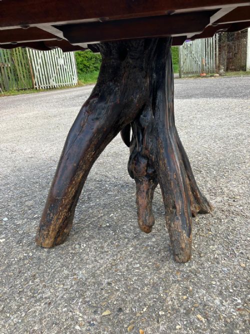 ANTIQUE VICTORIAN BURR WALNUT AND PROBABLY YEW TREE BASE GROTTO OR CENTRE TABLE - ADDITIONAL PHOTO 5