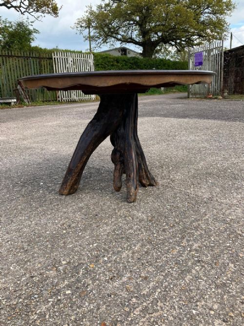 ANTIQUE VICTORIAN BURR WALNUT AND PROBABLY YEW TREE BASE GROTTO OR CENTRE TABLE - ADDITIONAL PHOTO 8