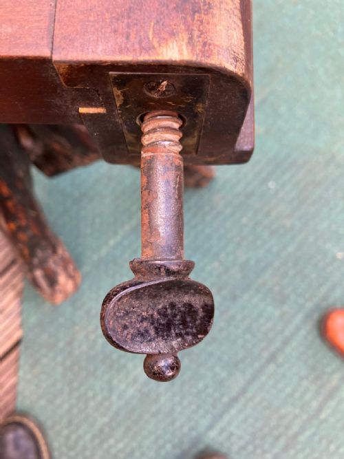 ANTIQUE VICTORIAN BURR WALNUT AND PROBABLY YEW TREE BASE GROTTO OR CENTRE TABLE - ADDITIONAL PHOTO 19