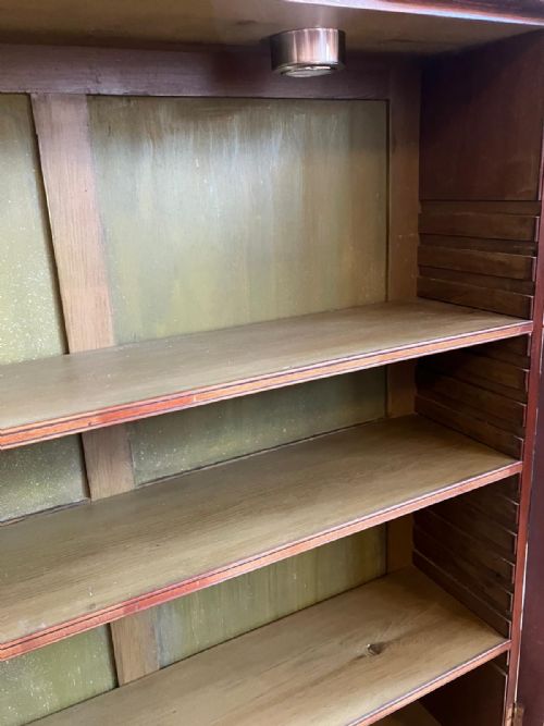 ANTIQUE MAHOGANY BOOKCASE IN THE GEORGE III STYLE - ADDITIONAL PHOTO 5