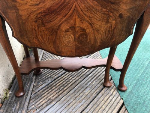 ANTIQUE WALNUT DROP LEAF OCASSIONAL TABLE - ADDITIONAL PHOTO 2