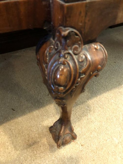 ANTIQUE CARVED MAHOGANY BREAK FRONT BOOKCASEIN THE GEORGE III STYLE - ADDITIONAL PHOTO 8