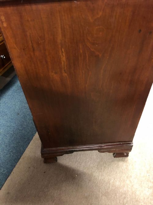 GEORGIAN MAHOGANY CHEST OF DRAWERS - ADDITIONAL PHOTO 2