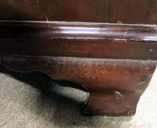 GEORGIAN MAHOGANY CHEST OF DRAWERS - ADDITIONAL PHOTO 6