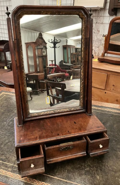 an early georgian walnut dressing mirror - CATEGORY: ANTIQUE MIRRORS - DATED GEORGIAN