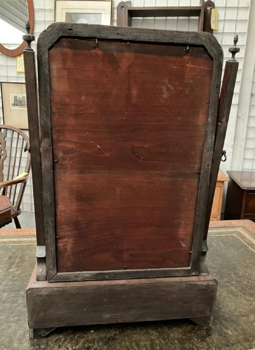 AN EARLY GEORGIAN WALNUT DRESSING MIRROR - ADDITIONAL PHOTO 2