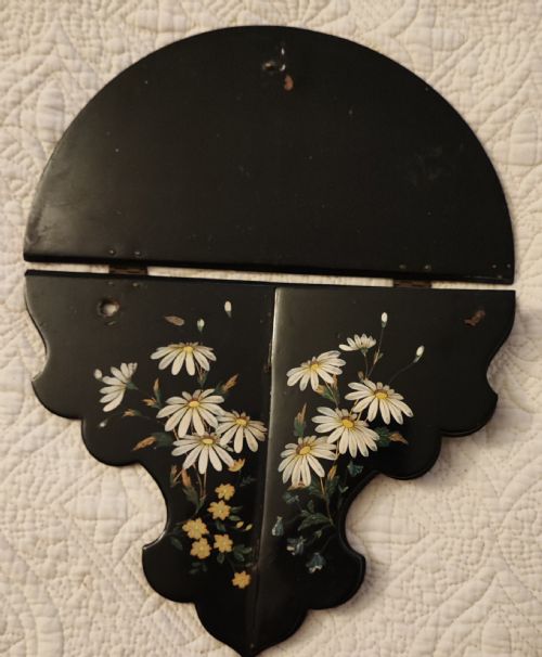 ANTIQUE SET OF 3 ASTHETIC MOVEMENT PAPER MACHE WALL BRACKETS - ADDITIONAL PHOTO 3