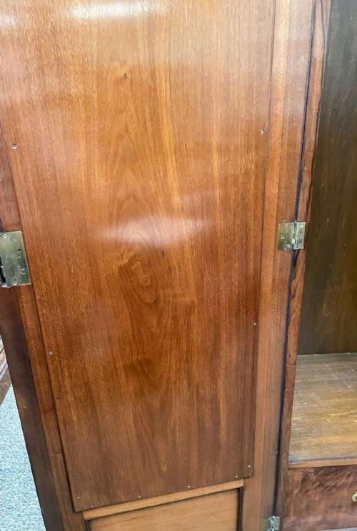 STUNNING VICTORIAN WALNUT COMPACTUM WARDROBE - ADDITIONAL PHOTO 1