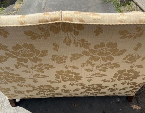 ANTIQUE CARVED MAHOGANY TWO SEATER SETTEE - ADDITIONAL PHOTO 1