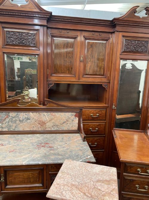 VICTORIAN WALNUT 4 PIECE BEDROOM SUITE - ADDITIONAL PHOTO 3
