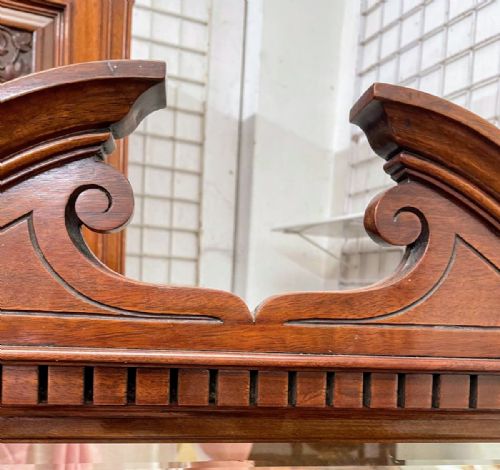 VICTORIAN WALNUT 4 PIECE BEDROOM SUITE - ADDITIONAL PHOTO 7