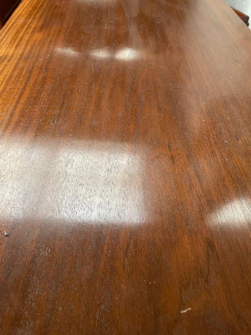 A QUALITY ANTIQUE INLAND MAHOGANY CHEST OF DRAWERS - ADDITIONAL PHOTO 5