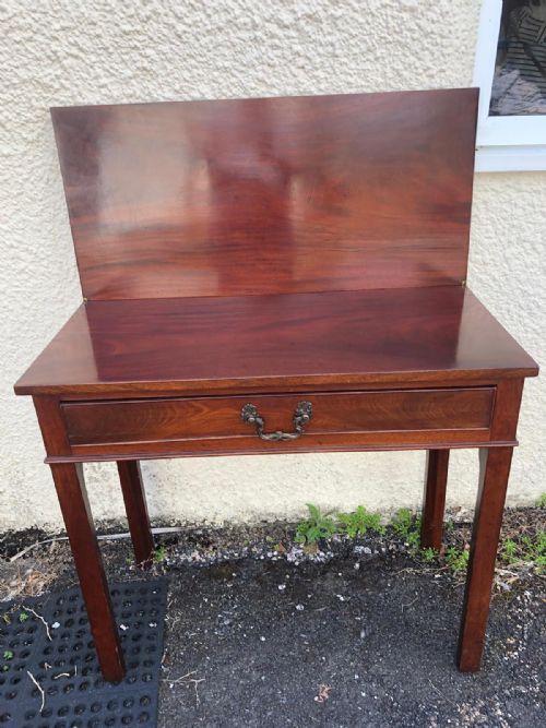 georgian mahogany tea and side table - CATEGORY: ANTIQUE TABLES - DATED GEORGIAN