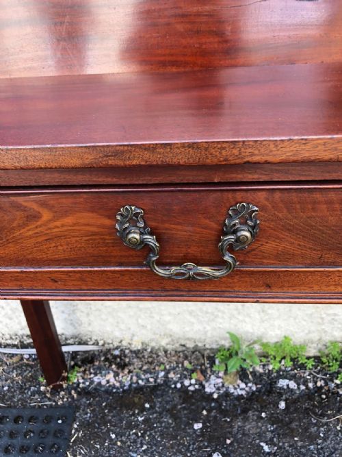 GEORGIAN MAHOGANY TEA AND SIDE TABLE - ADDITIONAL PHOTO 1