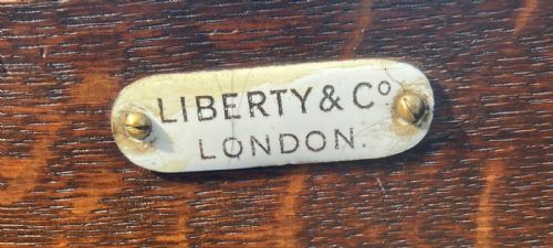 A STUNNING LIBERTY OF LONDON ART'S AND CRAFTS OAK SIDEBOARD - ADDITIONAL PHOTO 10