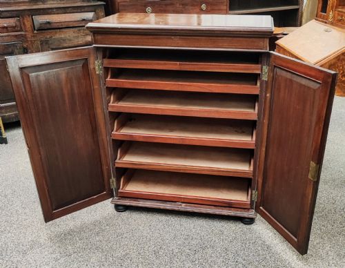 antique mahogany file or chart cabinet - CATEGORY: ANTIQUE CABINETS - DATED 19TH CENTURY