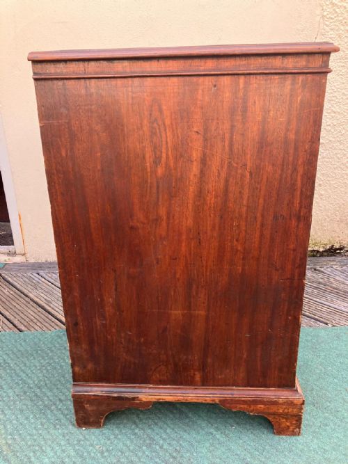 QUALITY SMALL GEORGIAN MAHOGANY CHEST OF DRAWERS - ADDITIONAL PHOTO 14