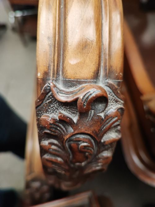 ANTIQUE FRENCH WALNUT ROCCO DOUBLE BED FRAME - ADDITIONAL PHOTO 7