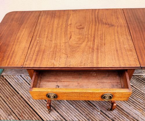 REGENCY MAHOGANY DROP LEAF COFFEE TABLE - ADDITIONAL PHOTO 5