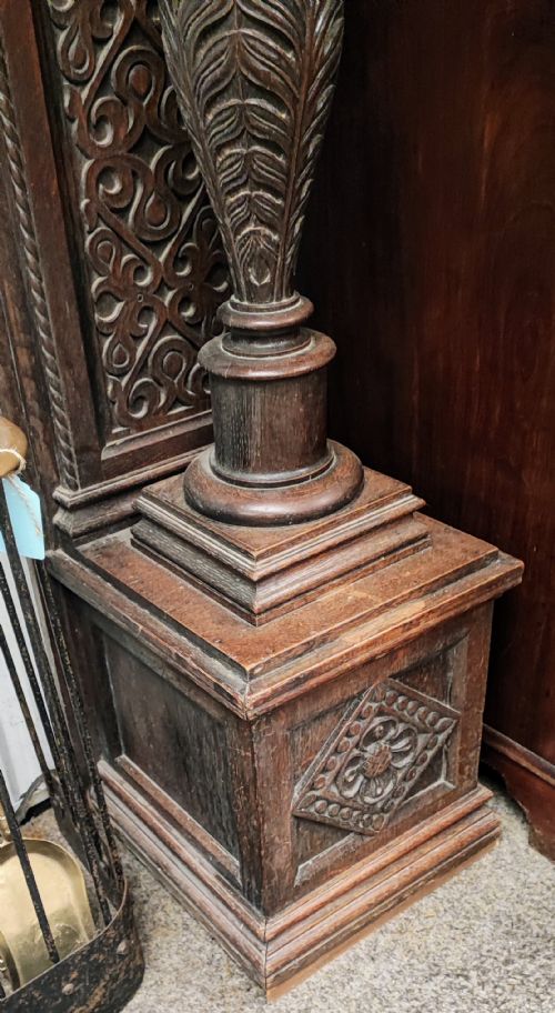 IMPRESSIVE ANTIQUE CARVED OAK FIRE SURROUND - ADDITIONAL PHOTO 4