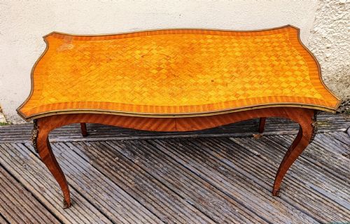 antique french ormolu mounts and parquetry coffee table - CATEGORY: ANTIQUE TABLES - DATED 1900