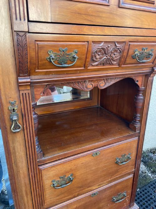 VICTORIAN COMPACTUM WARDROBE - ADDITIONAL PHOTO 3