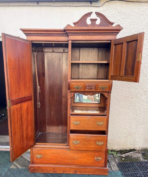VICTORIAN COMPACTUM WARDROBE - ADDITIONAL PHOTO 7