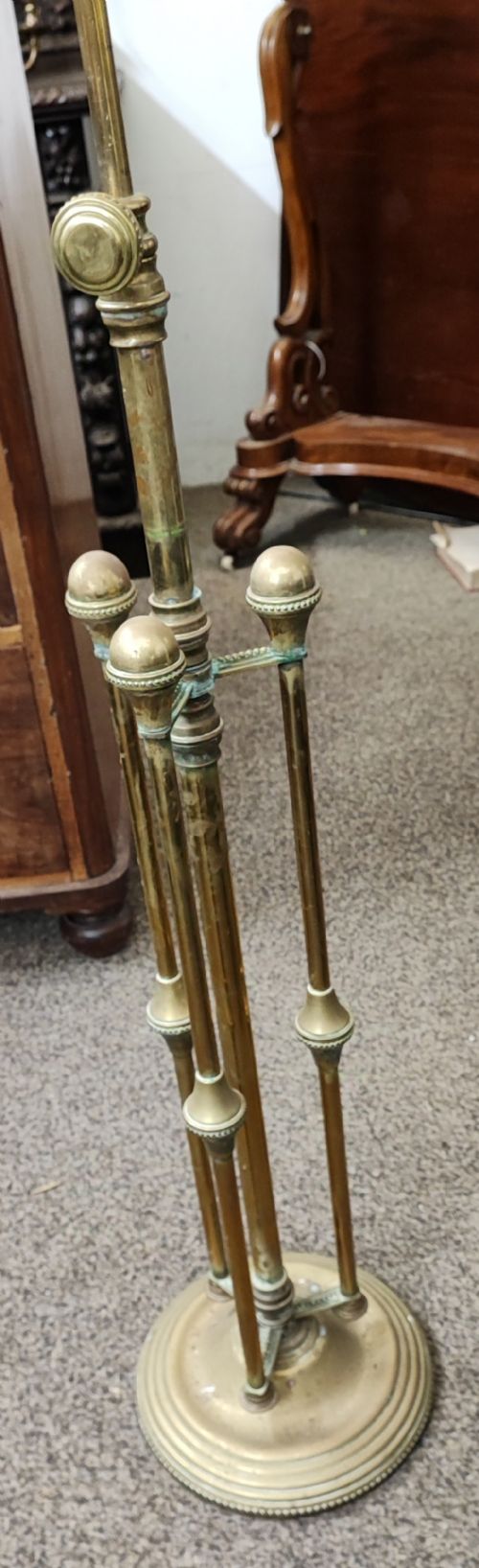 SUPERB ANTIQUE BRASS STANDARD OIL LAMP - ADDITIONAL PHOTO 5
