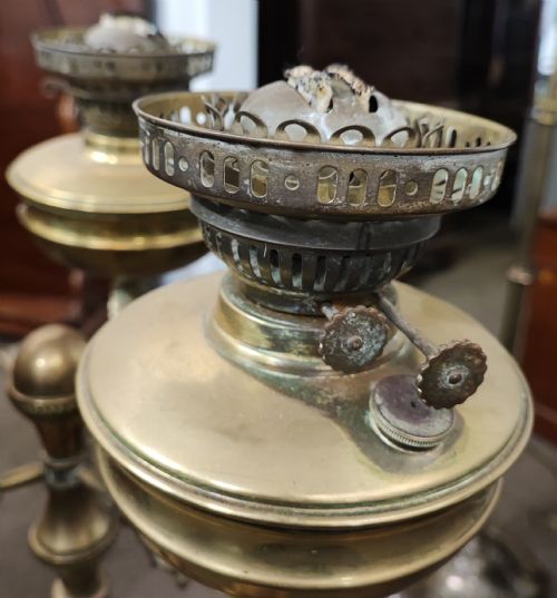 SUPERB ANTIQUE BRASS STANDARD OIL LAMP - ADDITIONAL PHOTO 18