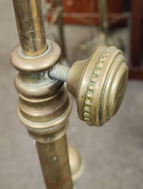 SUPERB ANTIQUE BRASS STANDARD OIL LAMP - ADDITIONAL PHOTO 24