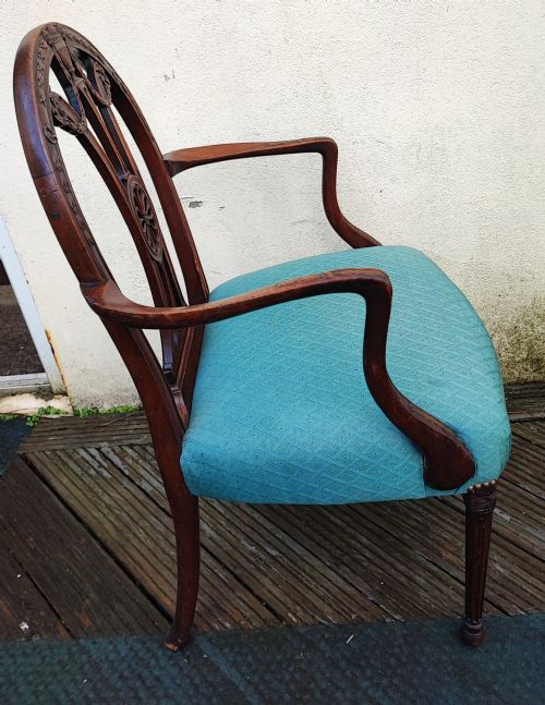A GOOD GEORGIAN MAHOGANY CARVED ARMCHAIR - ADDITIONAL PHOTO 6