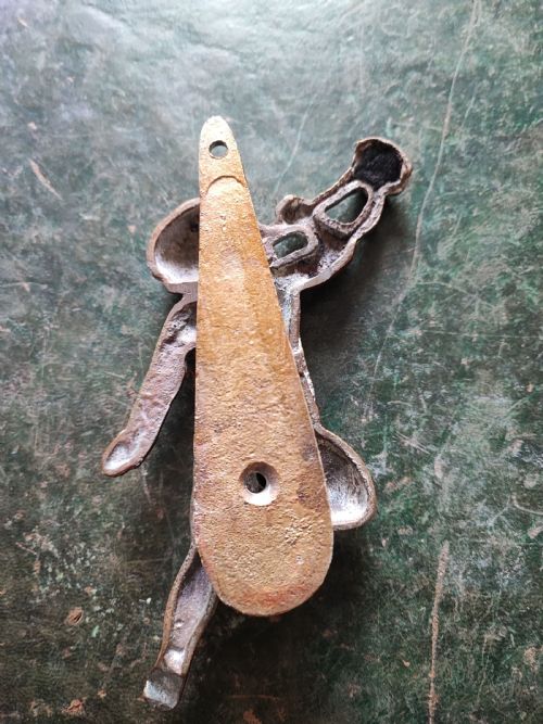 EDWARDIAN CHERUB BRASS DOOR KNOCKER - ADDITIONAL PHOTO 5