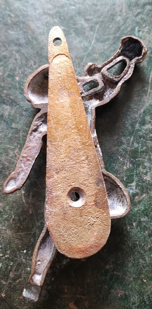 EDWARDIAN CHERUB BRASS DOOR KNOCKER - ADDITIONAL PHOTO 7