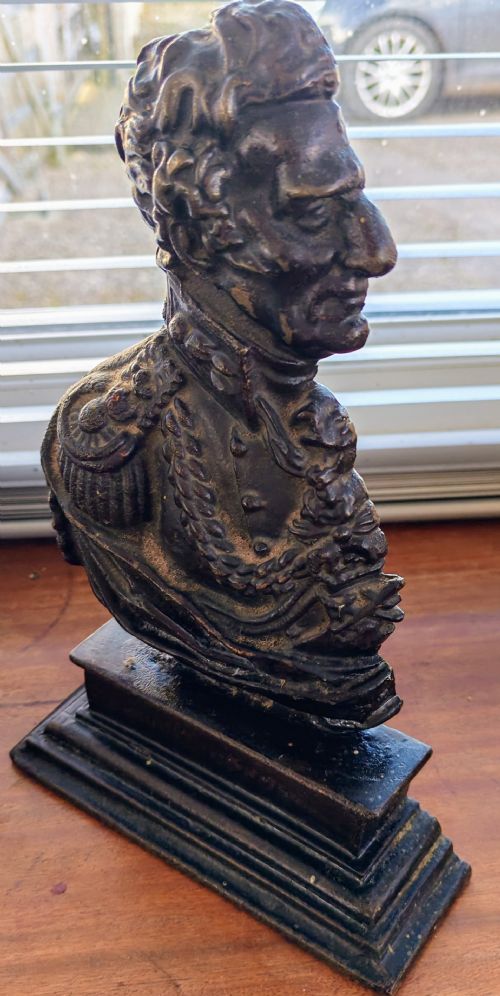 19C BRONZE DOOR STOP DEPICTING DUKE OF WELLINGTON - ADDITIONAL PHOTO 1