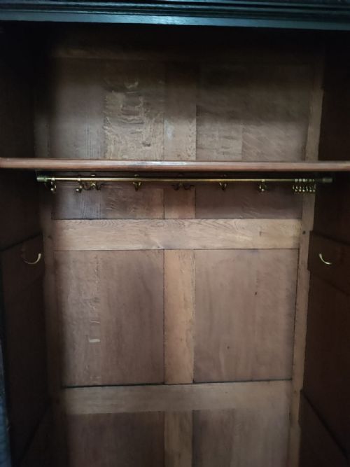 19C FLEMISH EBONISED OAK HALL CUPBOARD - ADDITIONAL PHOTO 3