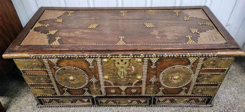 antique teak and brass zanzibar trunk - CATEGORY: ANTIQUE CHESTS - DATED 19TH CENTURY