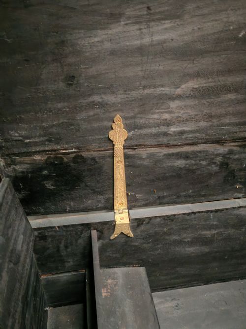 ANTIQUE TEAK AND BRASS ZANZIBAR TRUNK - ADDITIONAL PHOTO 1